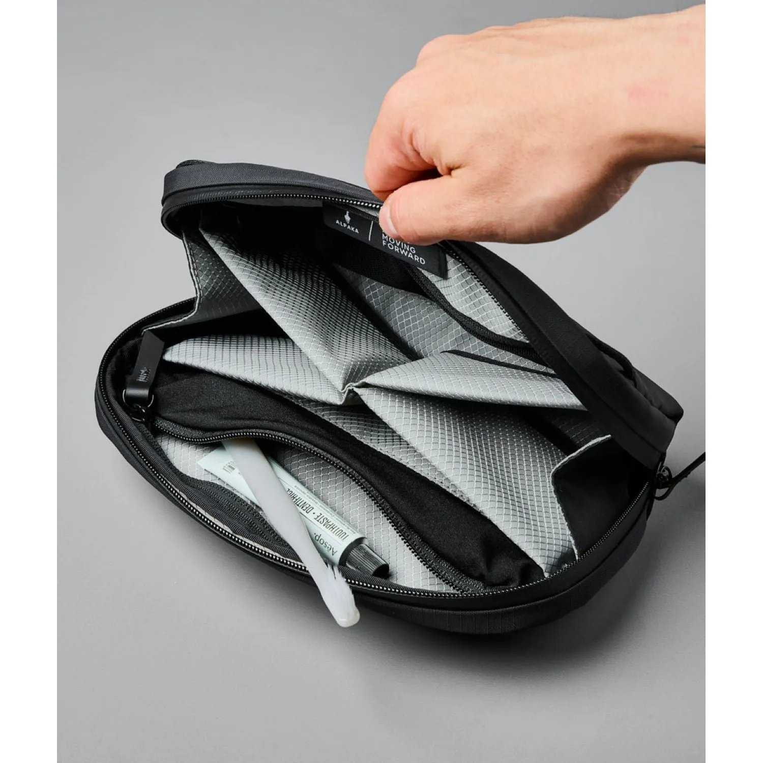 ALPAKA Toiletry Bag