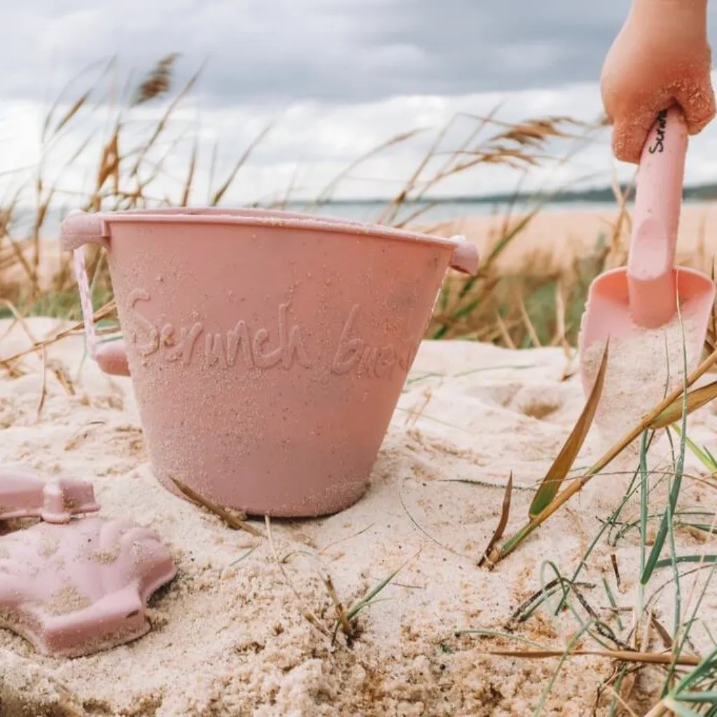 Beach Toy Set, Silicone Bucket, Spade and Moulds, Blush