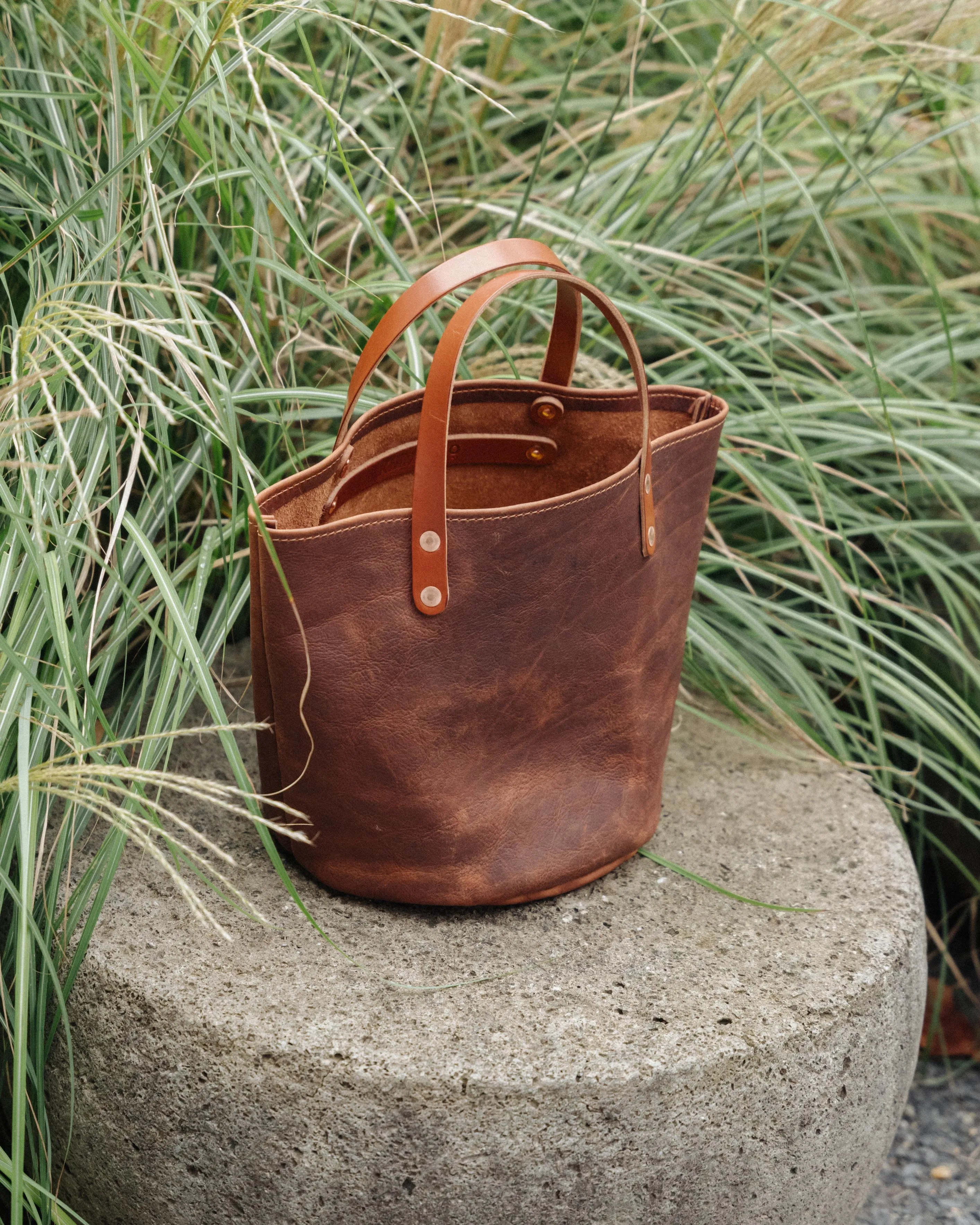 Fern Kodiak Bucket Tote