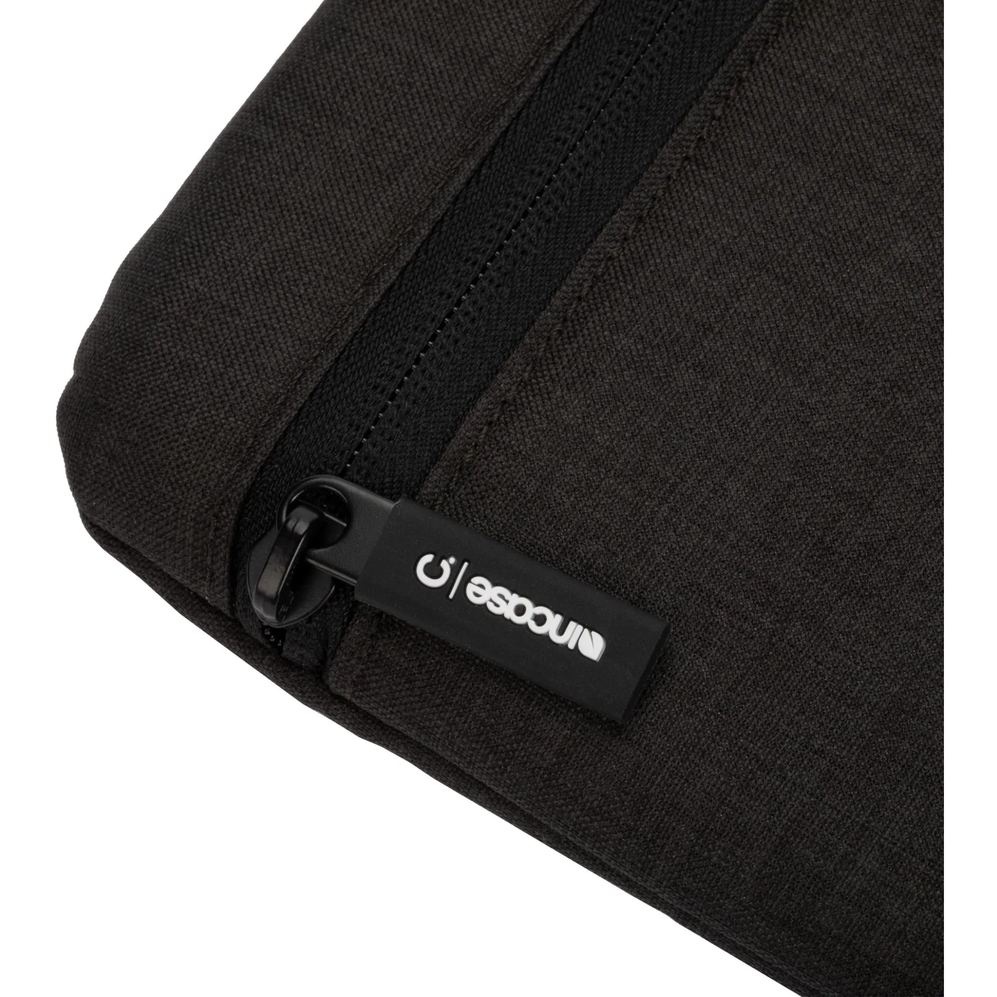 Incase Carry Zip 15" Laptop Sleeve Case (Black)