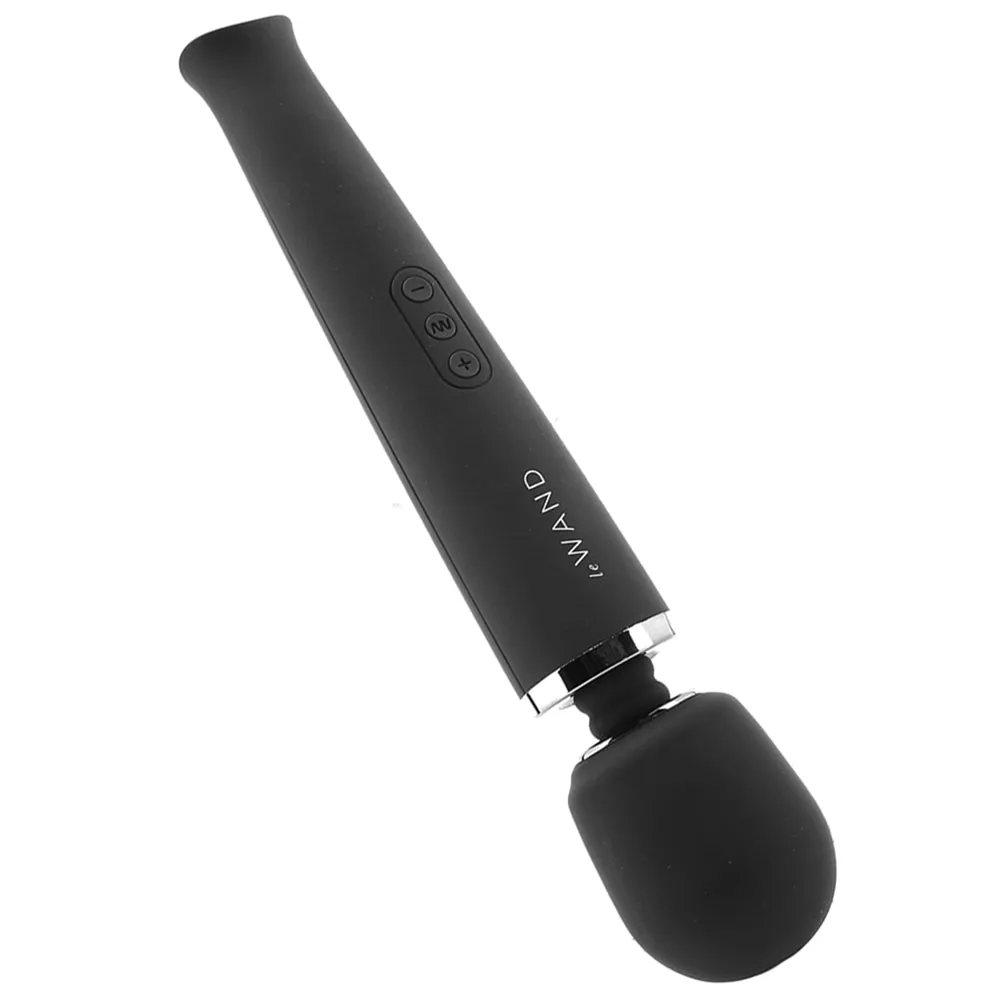 Le Wand Rechargeable Massager in Black