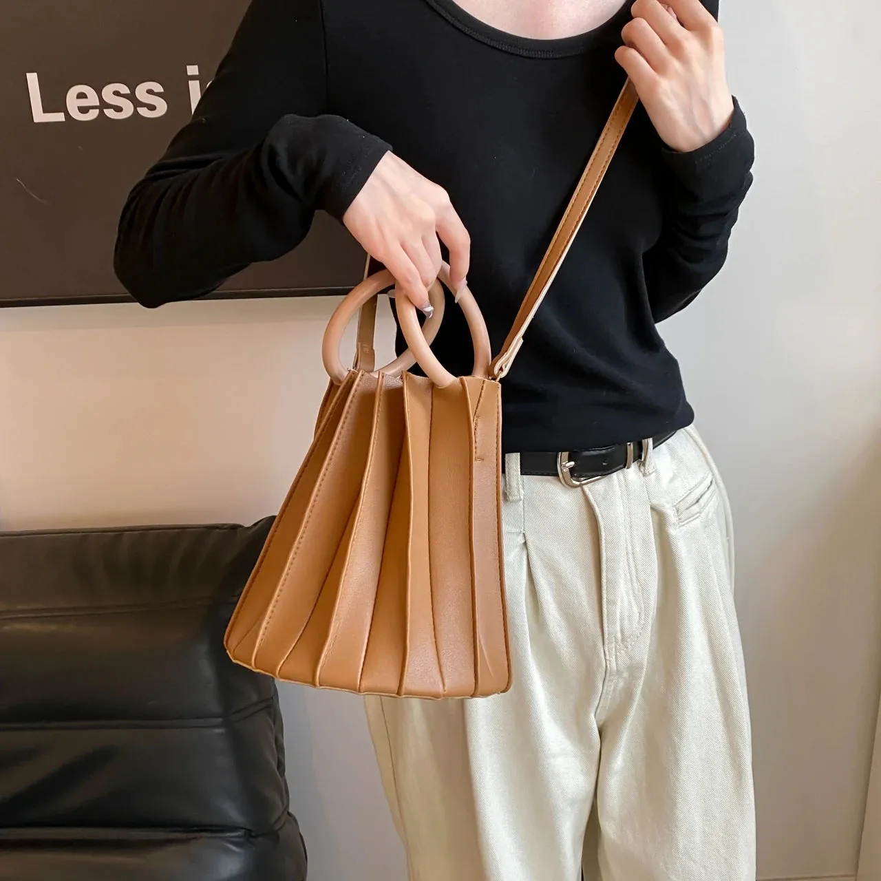 TAVIMART  -  Retro Round Wood Handle Tote Clutch Bag For Women Designer Pleated Striped Bucket Handbag Pu Leather Shoulder Crossbody Bags